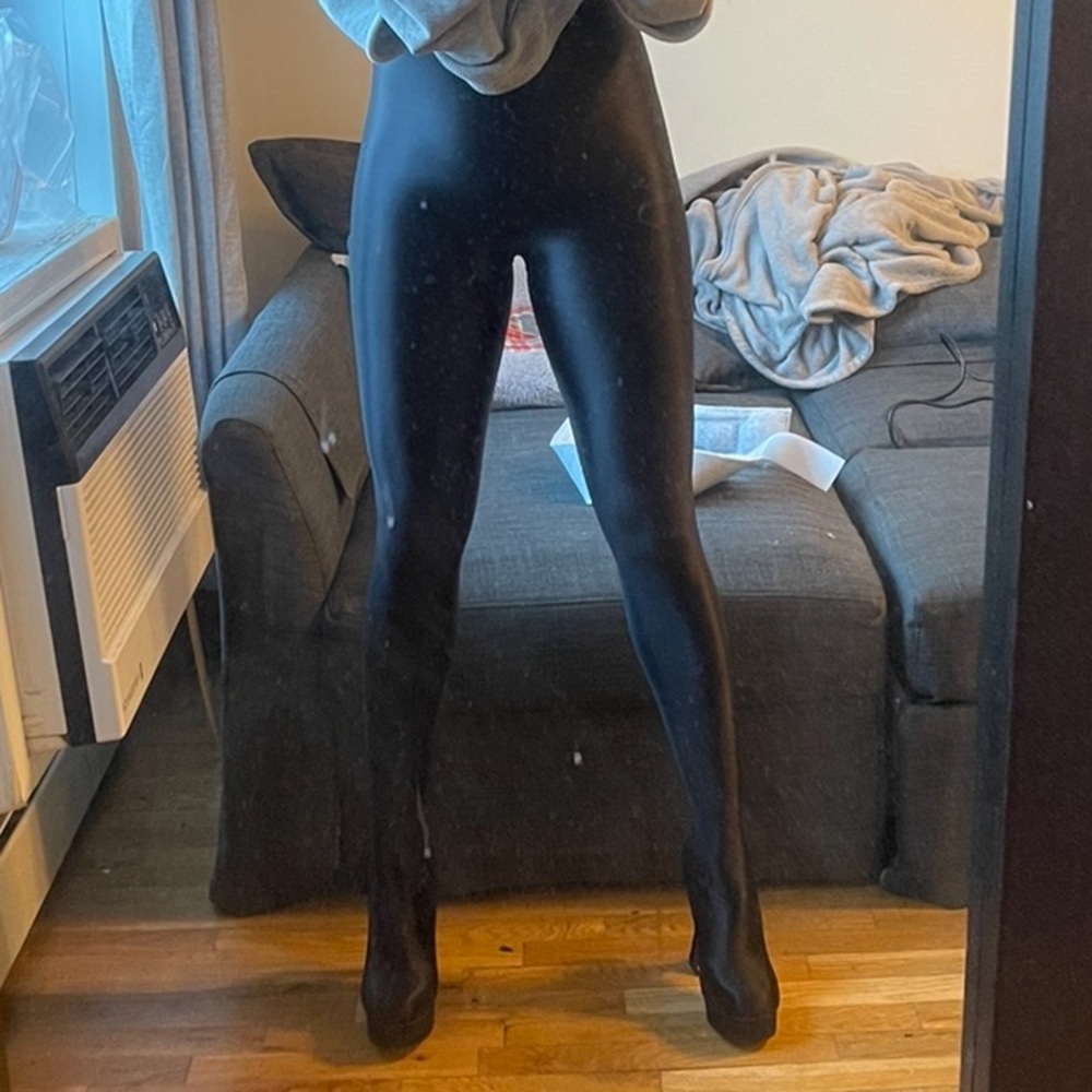 Legging Heels